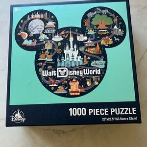 NWT Walt Disney World 1000-Piece Puzzle